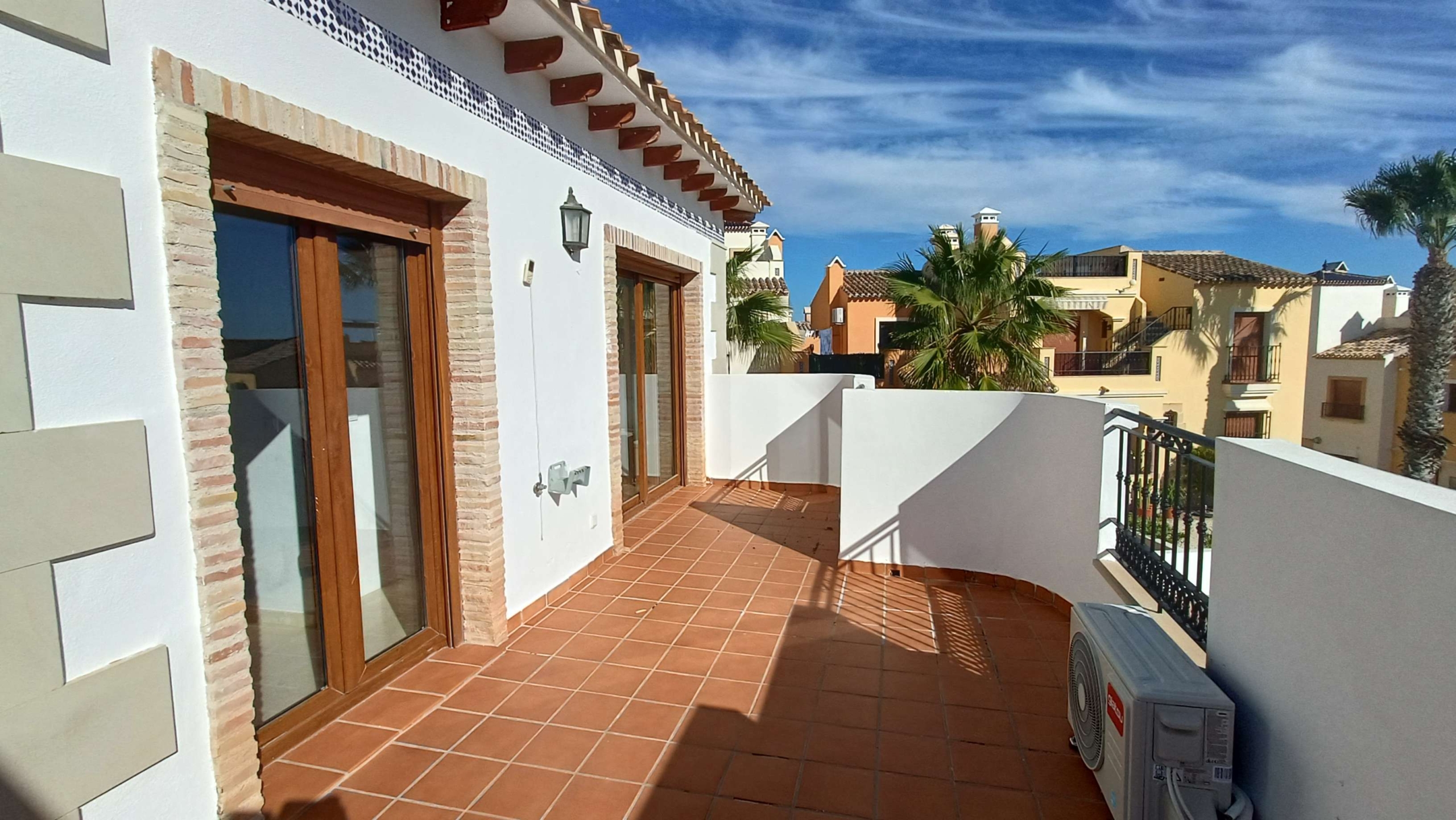 Villa for Sale in Algorfa, Alicante