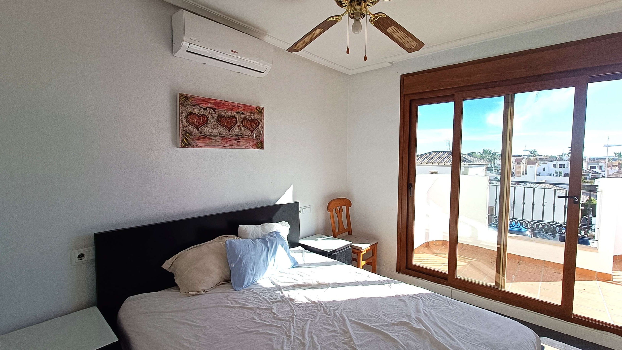 Villa for Sale in Algorfa, Alicante