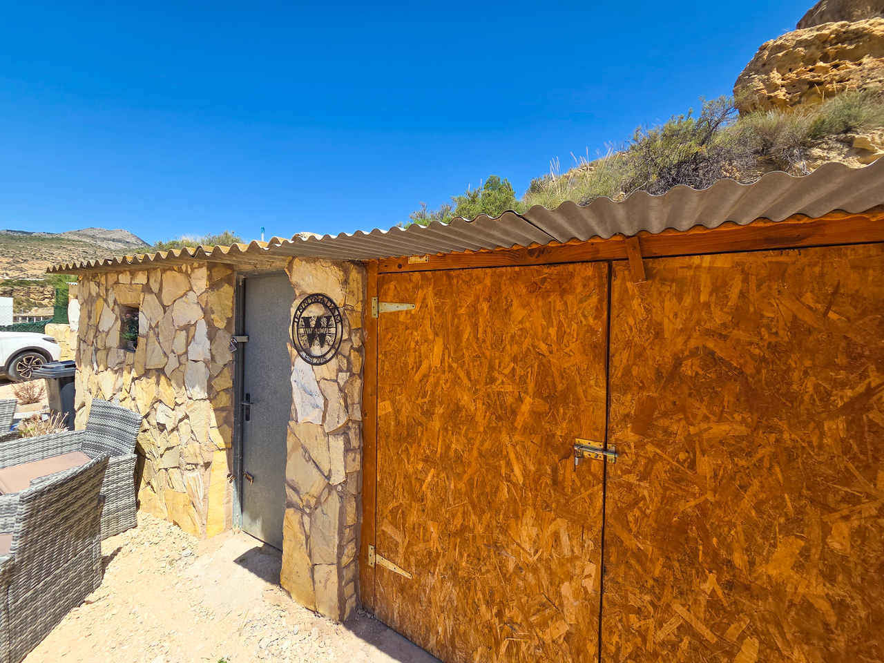 Villa for Sale in Crevillent, Alicante