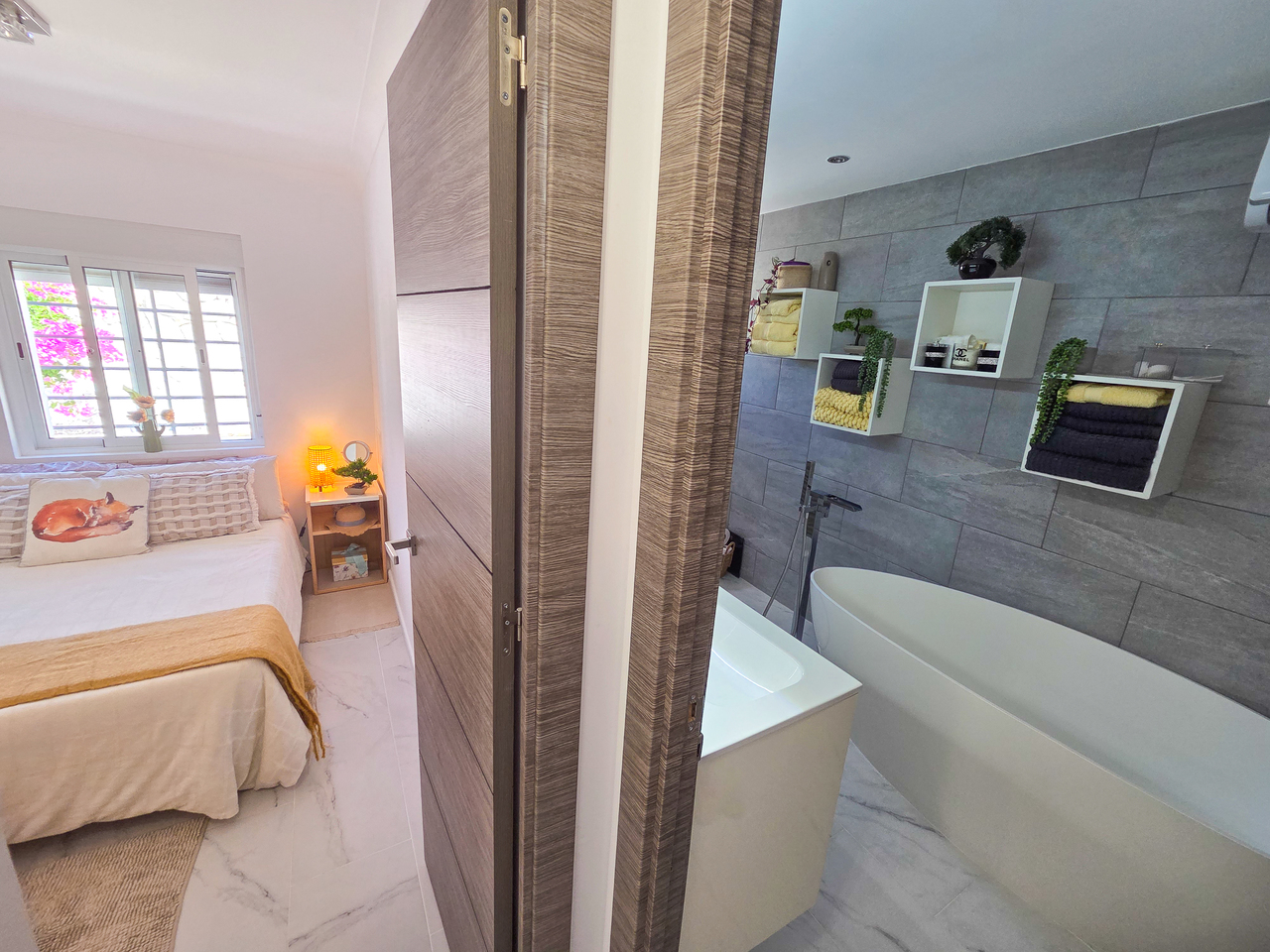 Villa for Sale in Crevillent, Alicante
