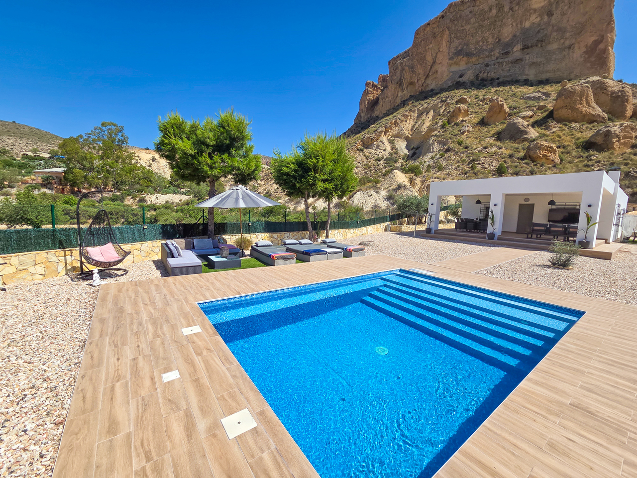 20260608_114242_xlarge Villa for Sale in Crevillent, Alicante