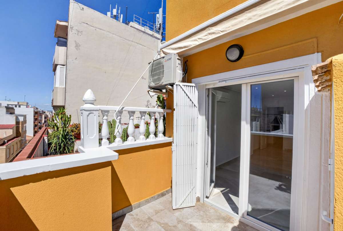 Apartment for Sale in Torrevieja, Alicante