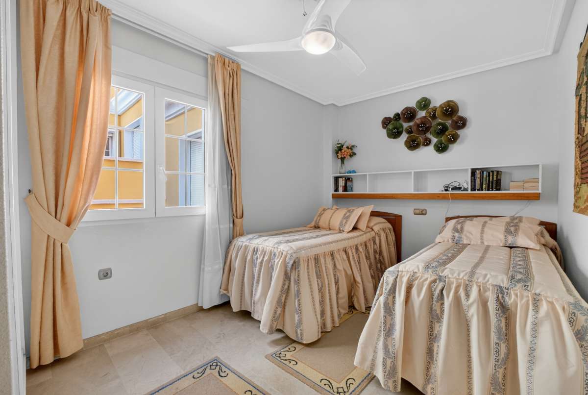 Apartment for Sale in Cabo Roig, Alicante