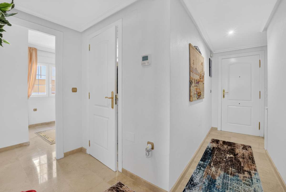 Apartment for Sale in Cabo Roig, Alicante