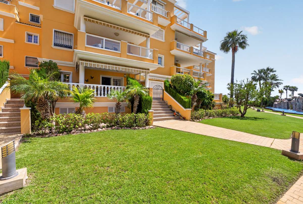Apartment for Sale in Cabo Roig, Alicante