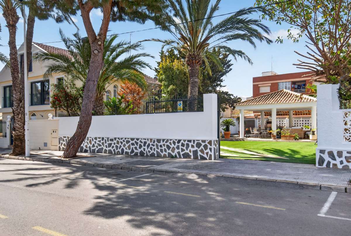 Villa for Sale in Lo Pagan, Murcia