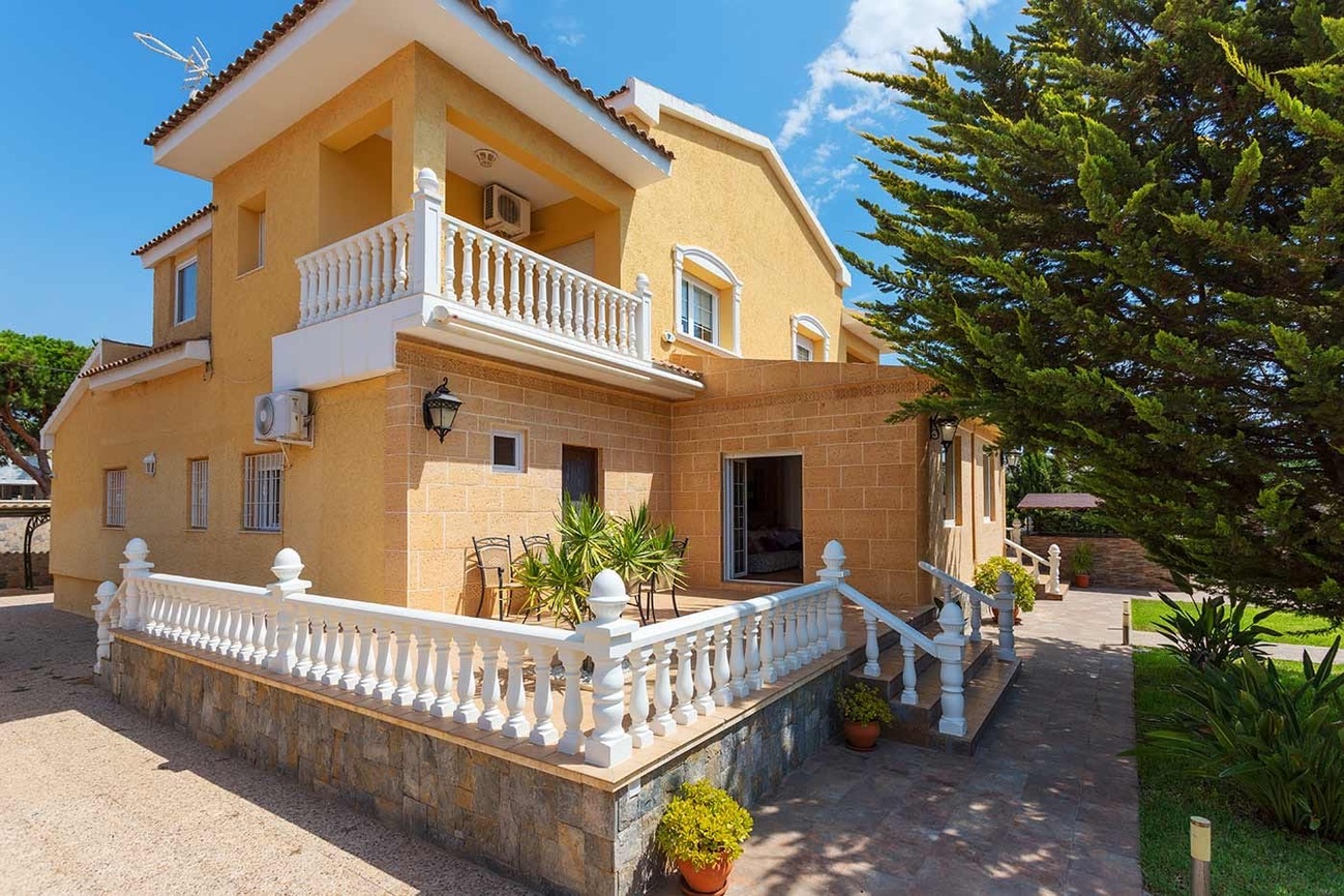 villa-orihuela-costa-gp26014-21 Villa for Sale in Orihuela Costa, Alicante