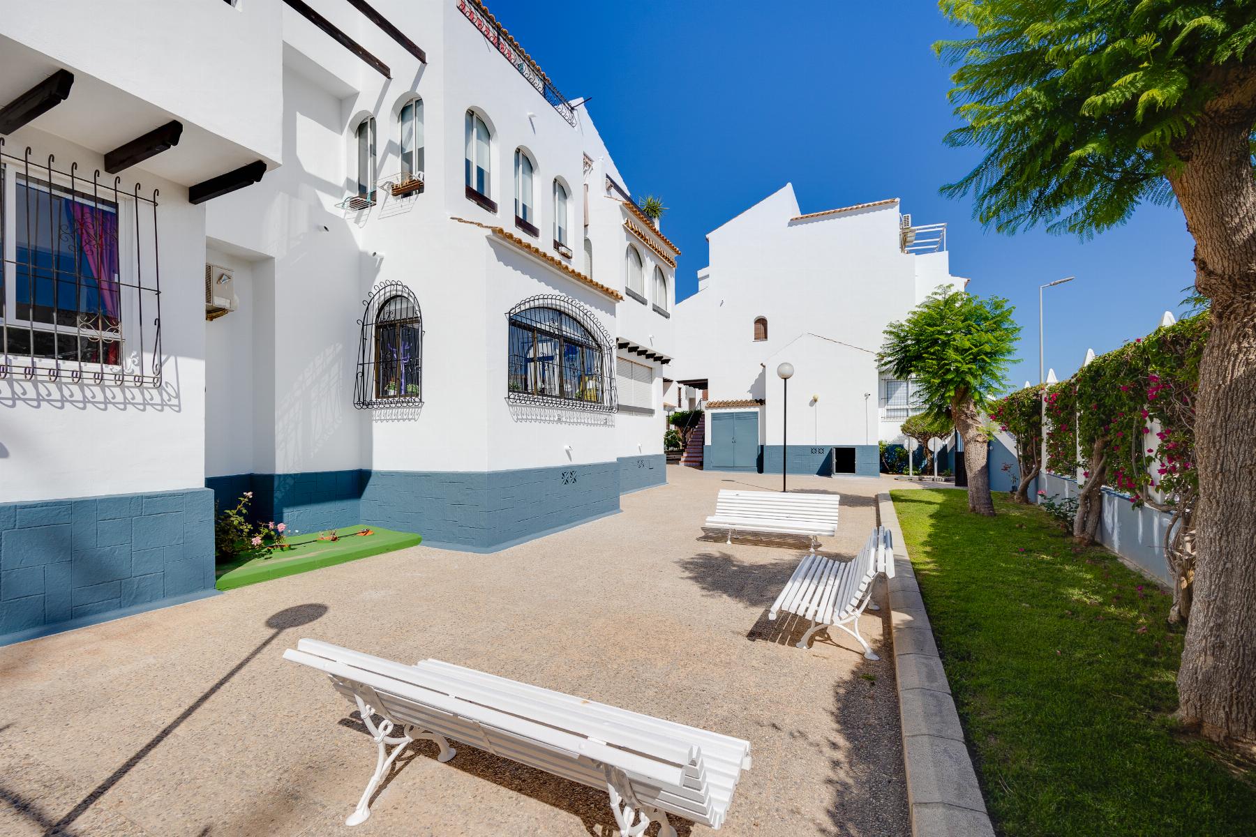 Bungalow for Sale in Torrevieja, Alicante