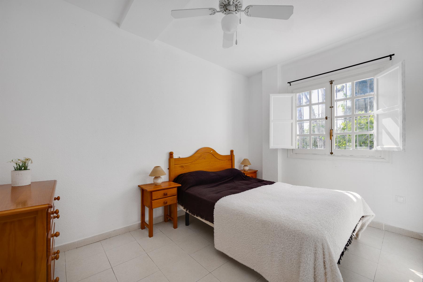 Bungalow for Sale in Torrevieja, Alicante