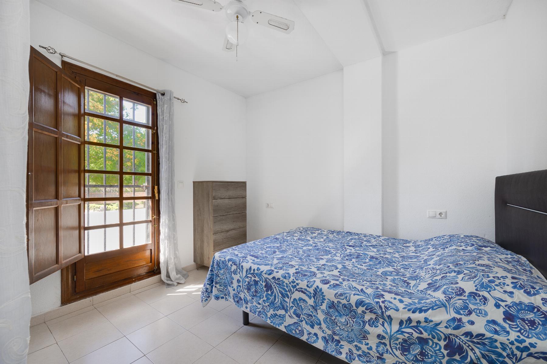 Bungalow for Sale in Torrevieja, Alicante