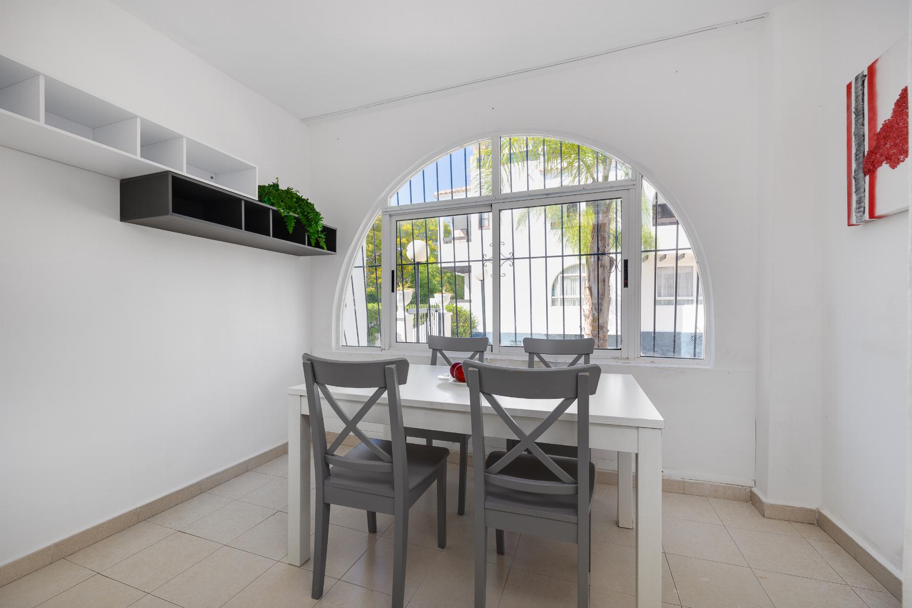 Bungalow for Sale in Torrevieja, Alicante