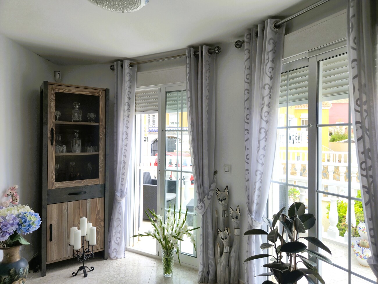 Villa for Sale in Villamartin, Alicante