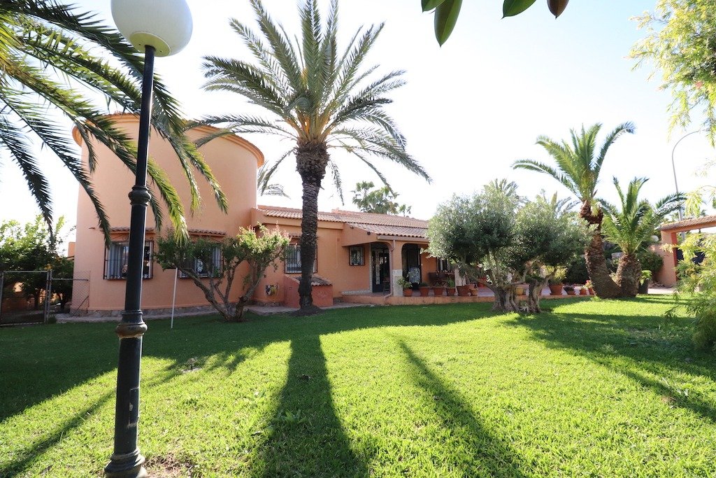 Apartment for Sale in Torrevieja, Alicante
