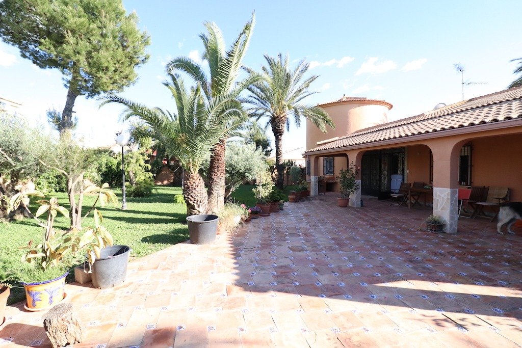 Apartment for Sale in Torrevieja, Alicante
