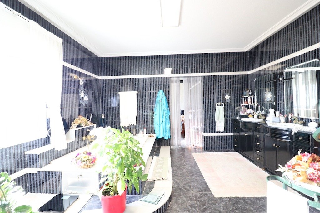 Apartment for Sale in Torrevieja, Alicante