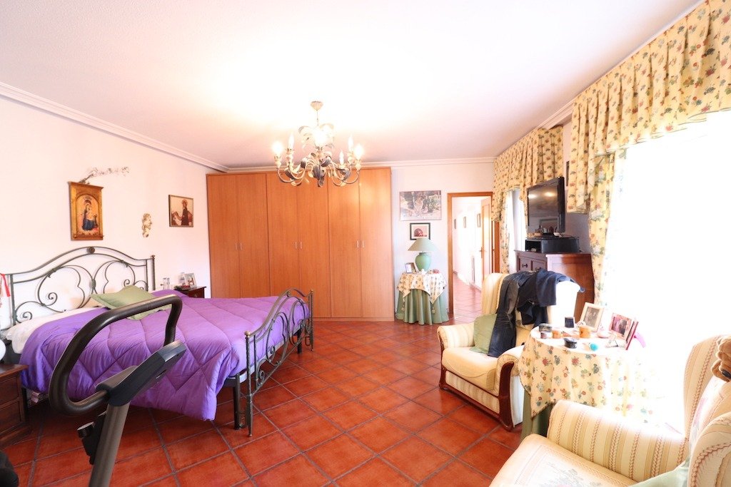 Apartment for Sale in Torrevieja, Alicante