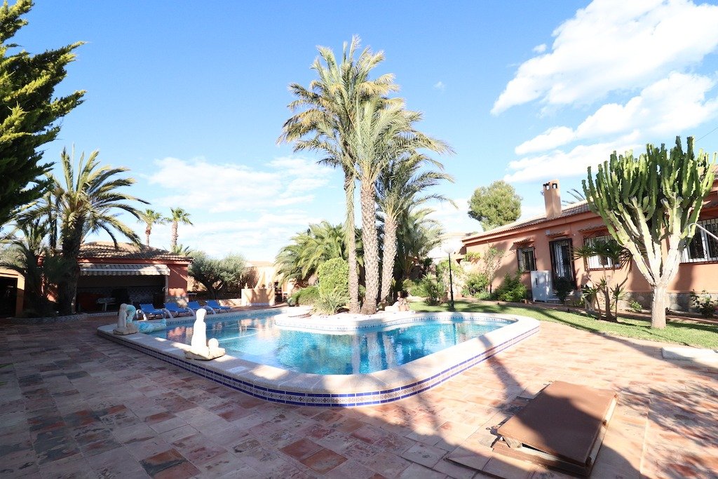 Apartment for Sale in Torrevieja, Alicante
