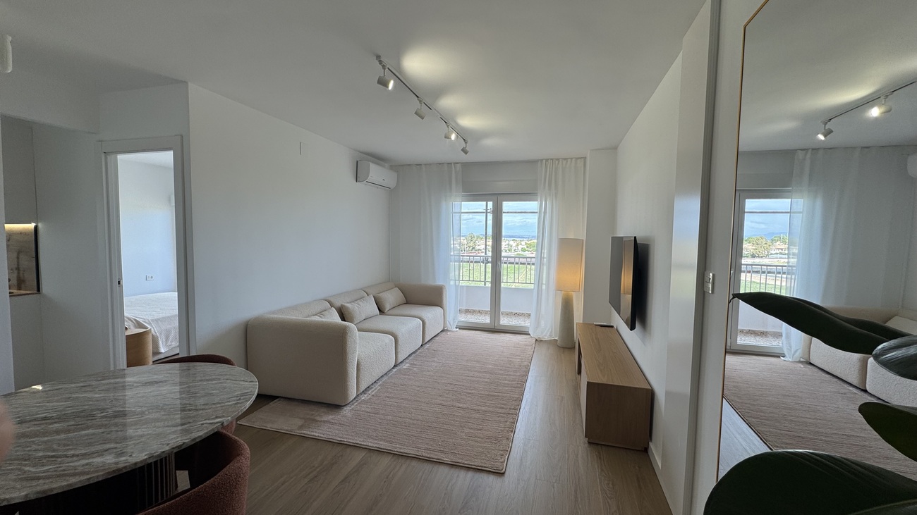 Penthouse Penthouse for Sale in Punta Prima, Alicante