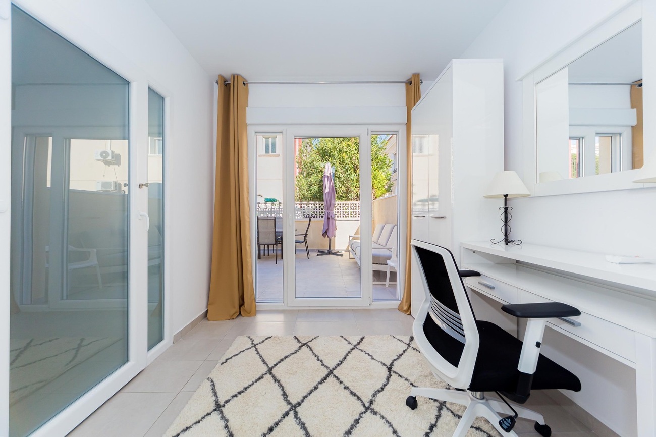 Duplex for Sale in Dehesa de Campoamor, Alicante