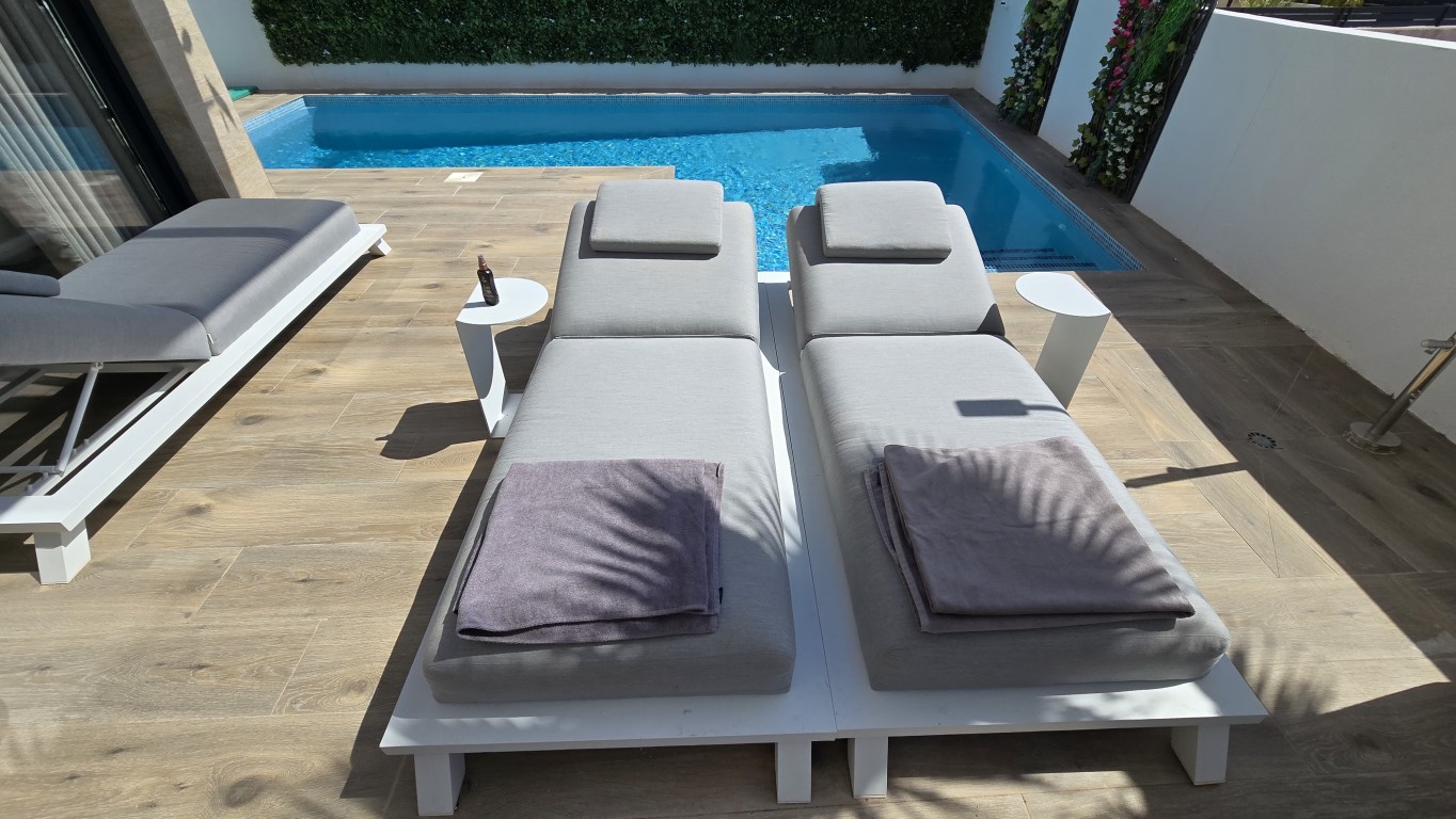 Villa for Sale in Los Montesinos, Alicante