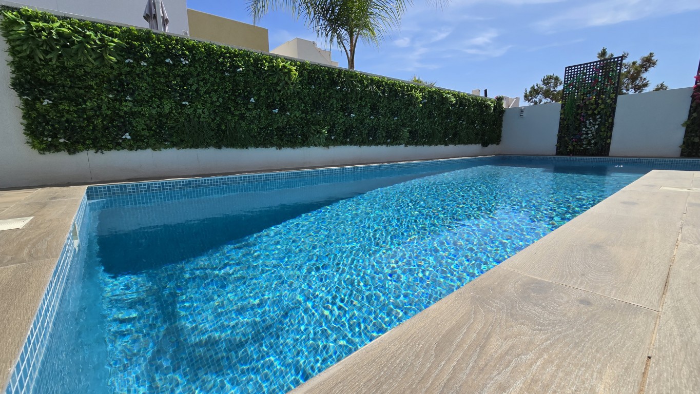 Villa for Sale in Los Montesinos, Alicante