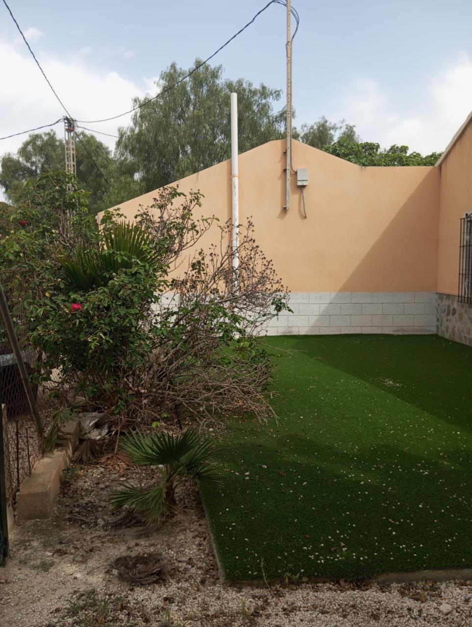 Country House for Sale in Redovan, Alicante