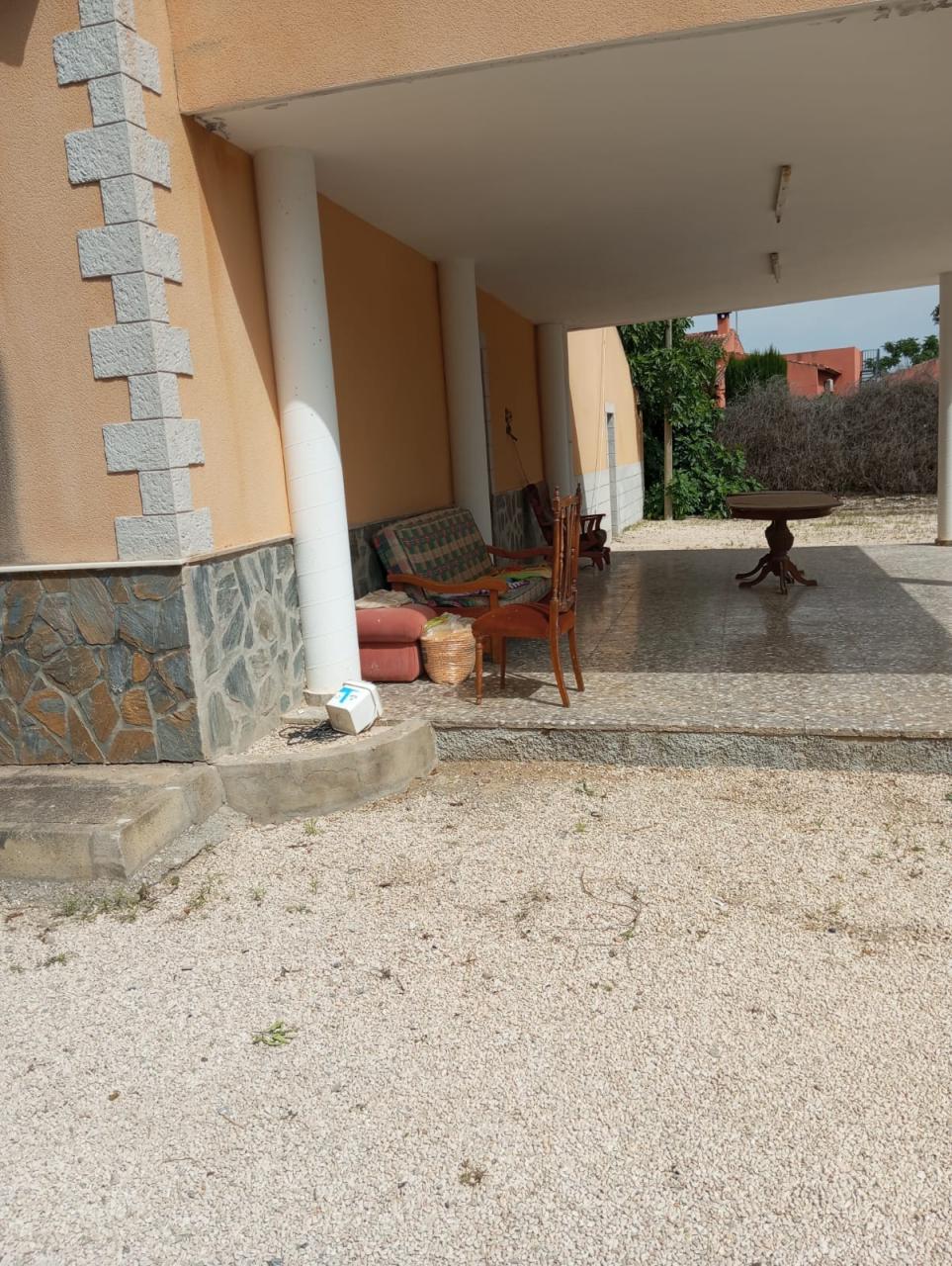 Country House for Sale in Redovan, Alicante