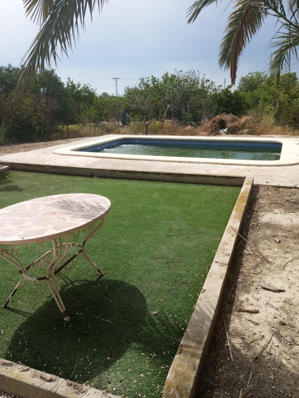Country House for Sale in Redovan, Alicante