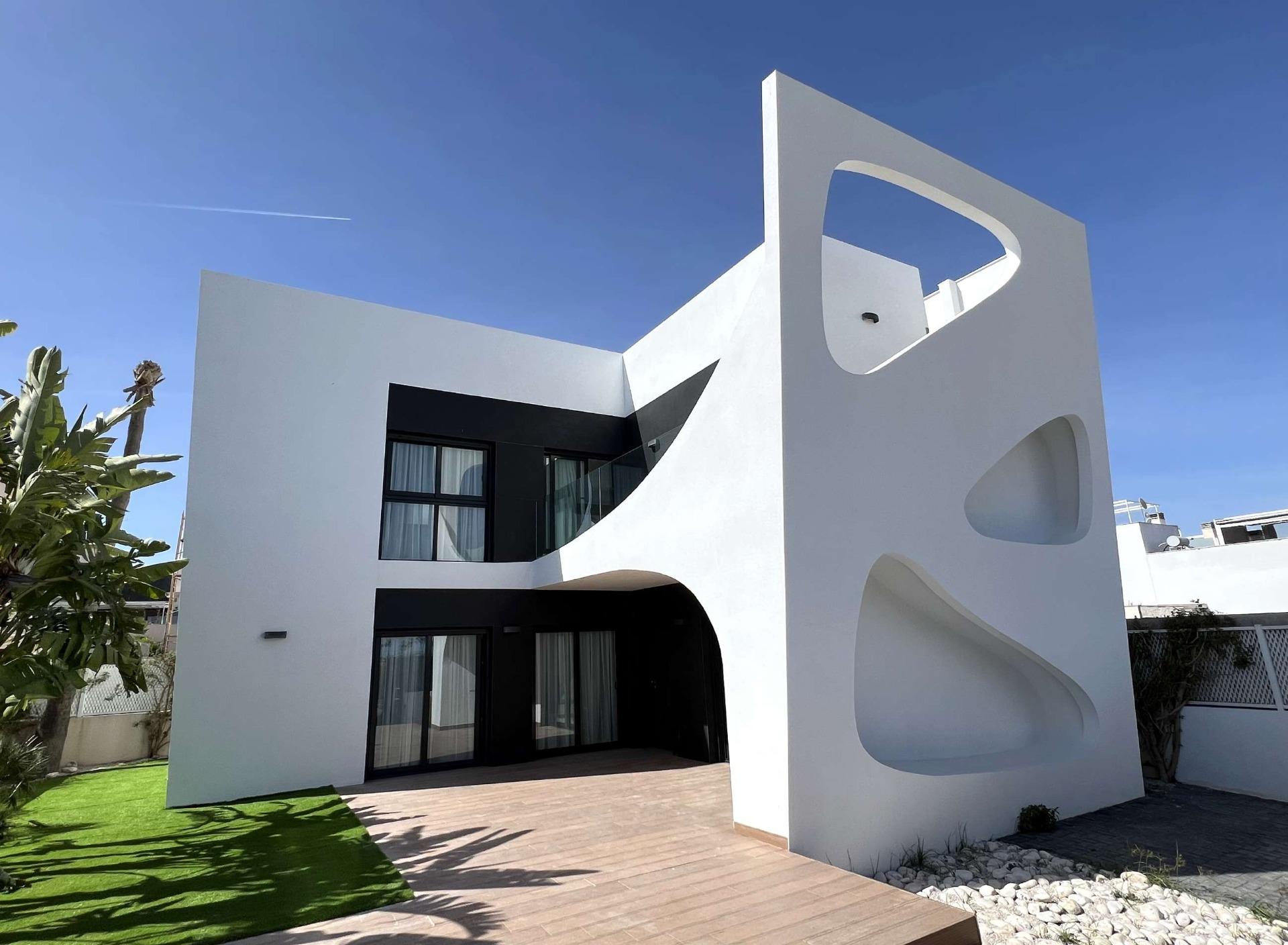 New Build Villas with Private Pool in La Finca Golf Algorfa Costa Blanca South