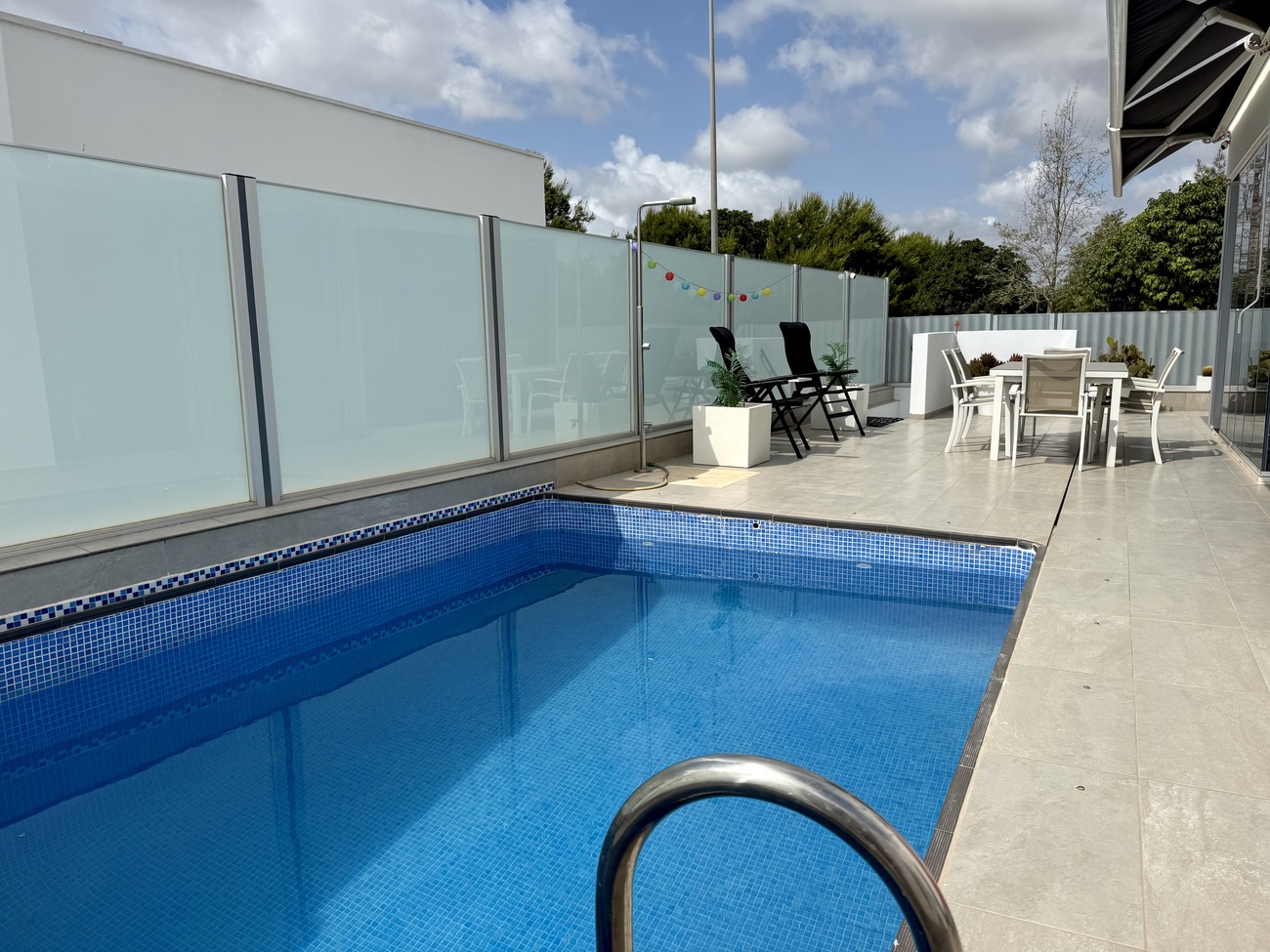 Villa for Sale in Dolores, Alicante