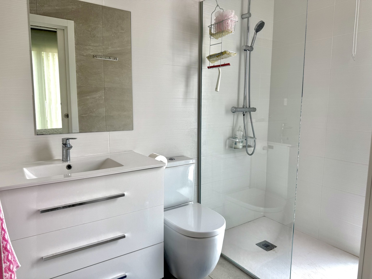 Villa for Sale in Dolores, Alicante