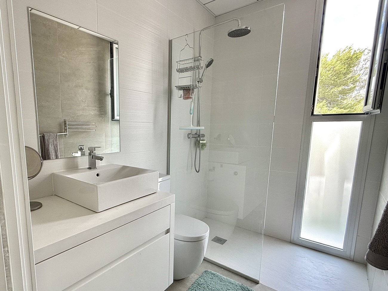 Villa for Sale in Dolores, Alicante