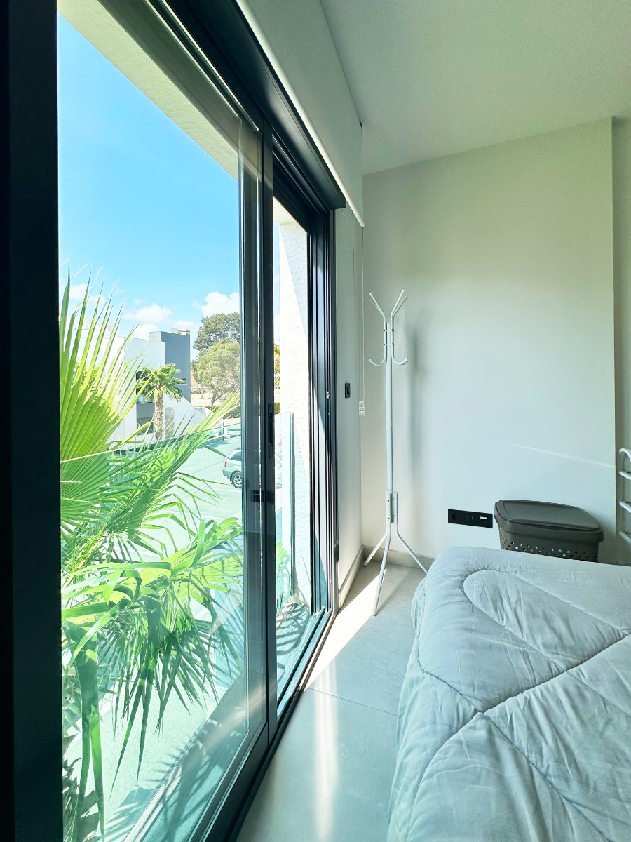 Penthouse for Sale in Guardamar del Segura, Alicante