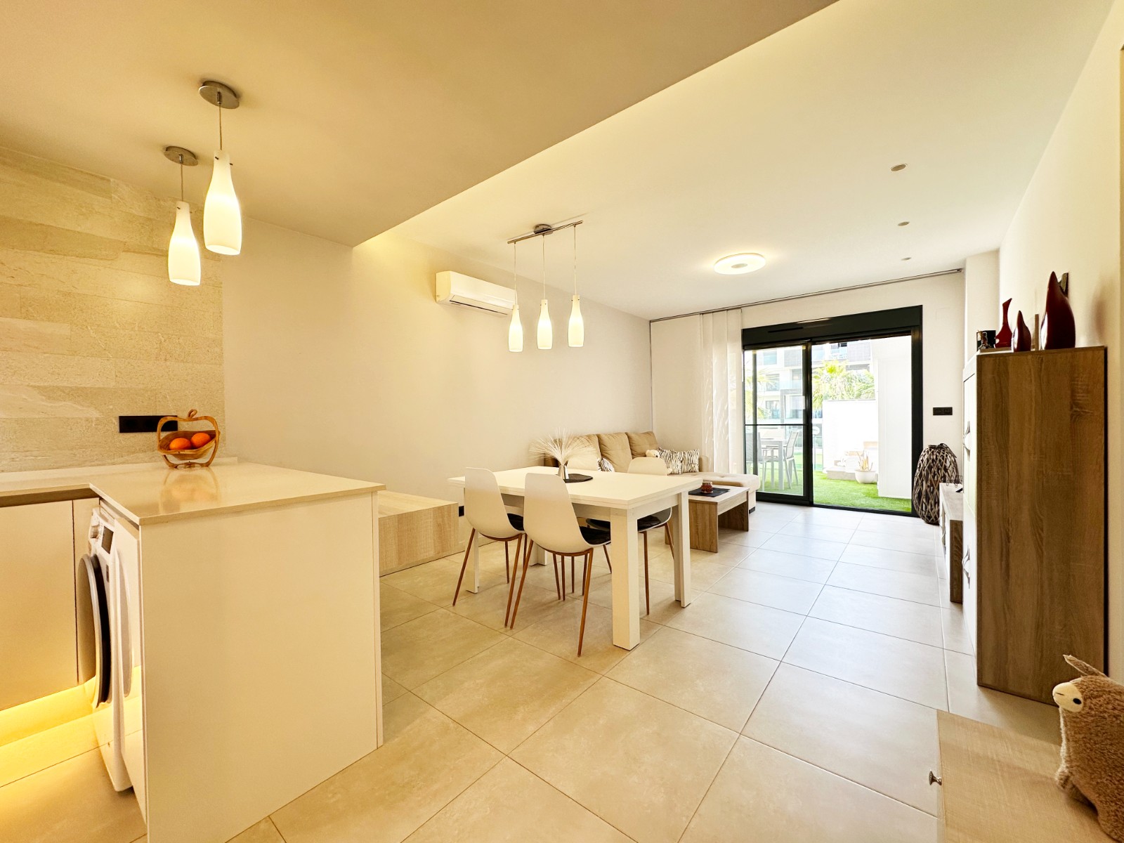 Penthouse for Sale in Guardamar del Segura, Alicante