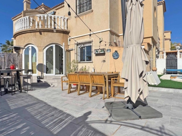 Town House for Sale in Orihuela Costa, Alicante