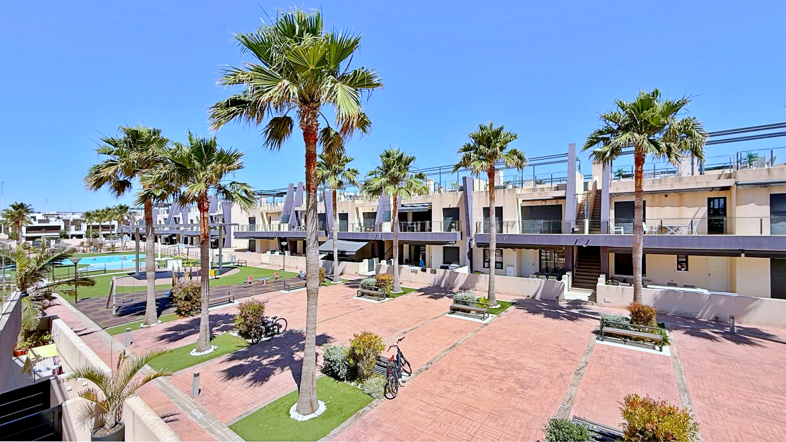 Penthouse for Sale in Pilar de La Horadada, Alicante