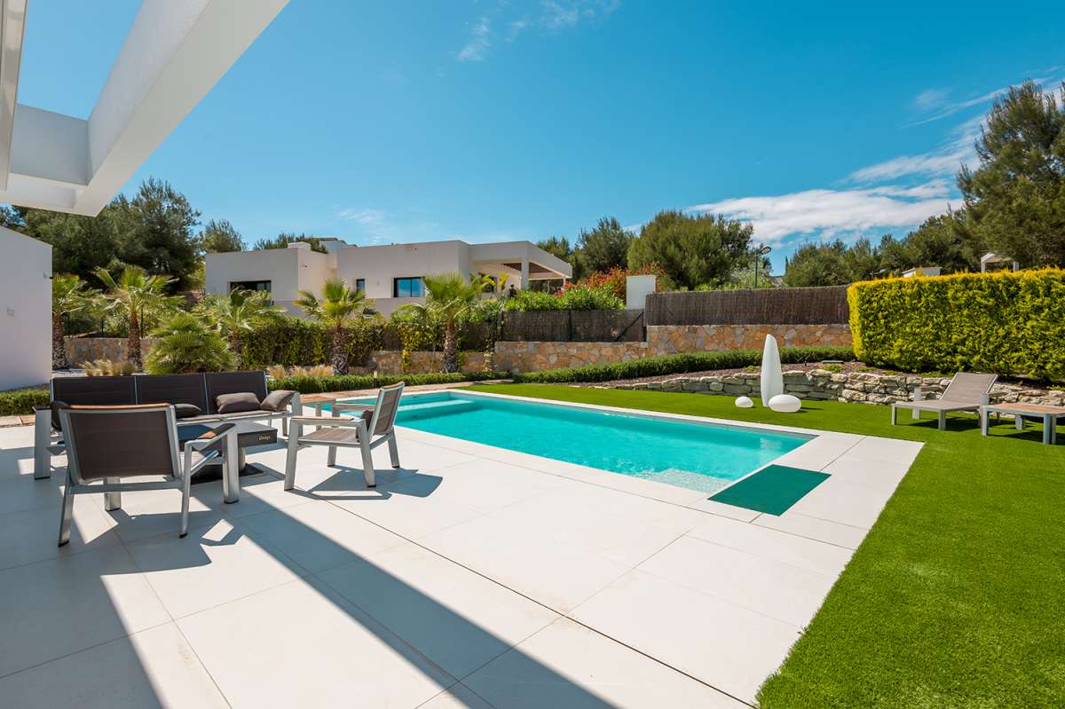 Villa for Sale in Las Colinas Golf, Alicante