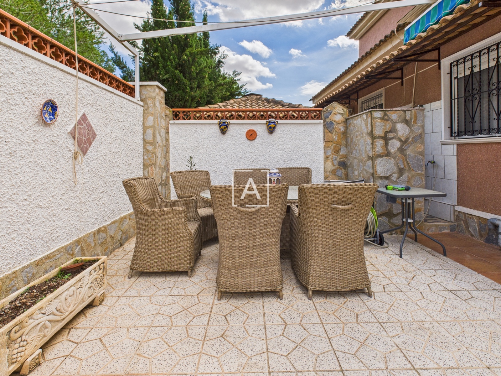 Villa for Sale in Pinar de Campoverde, Alicante
