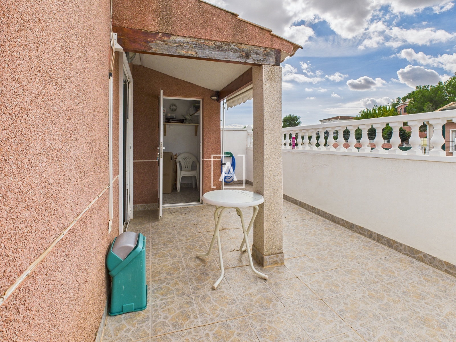 Villa for Sale in Pinar de Campoverde, Alicante