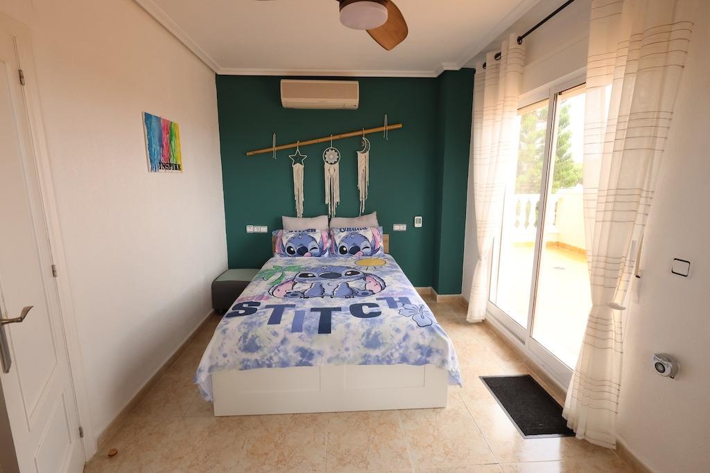 Villa for Sale in San Miguel de Salinas, Alicante