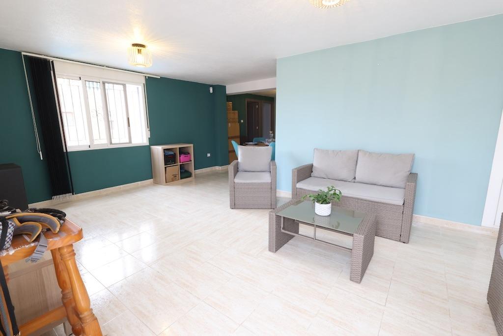 Villa for Sale in San Miguel de Salinas, Alicante