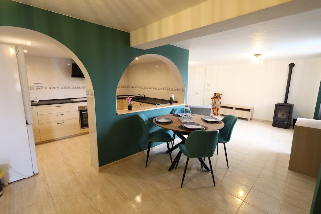Villa for Sale in San Miguel de Salinas, Alicante