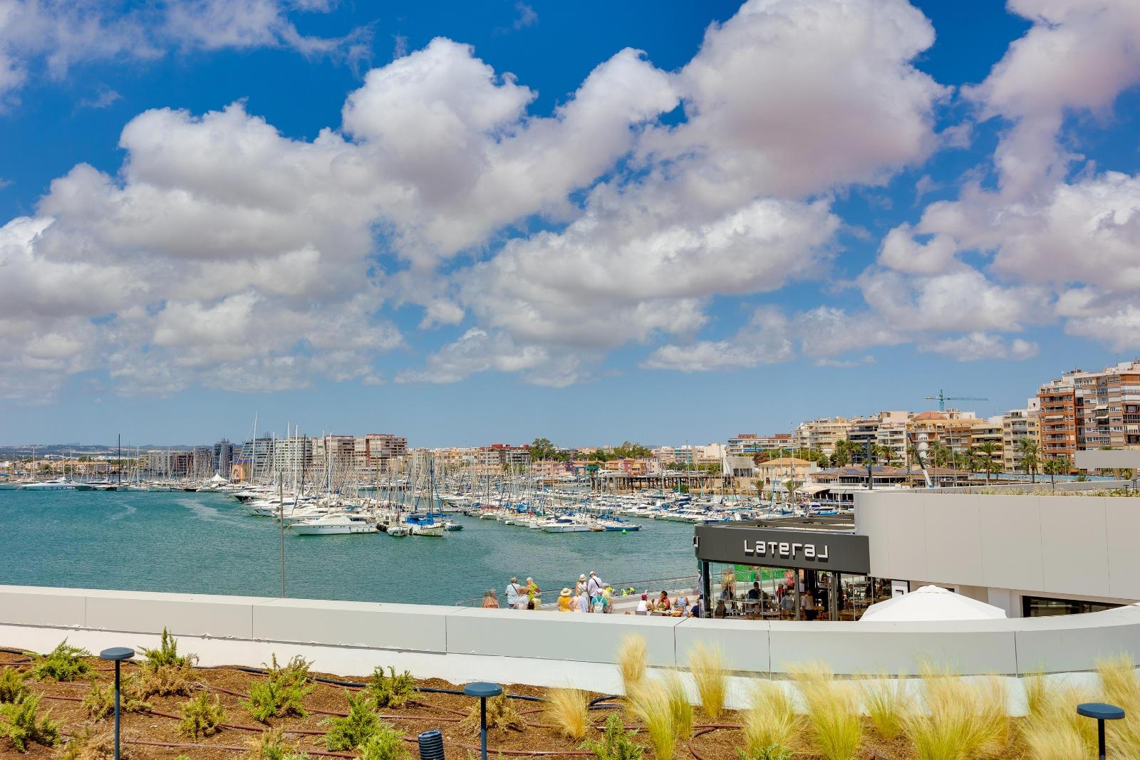 Penthouse for Sale in Torrevieja, Alicante