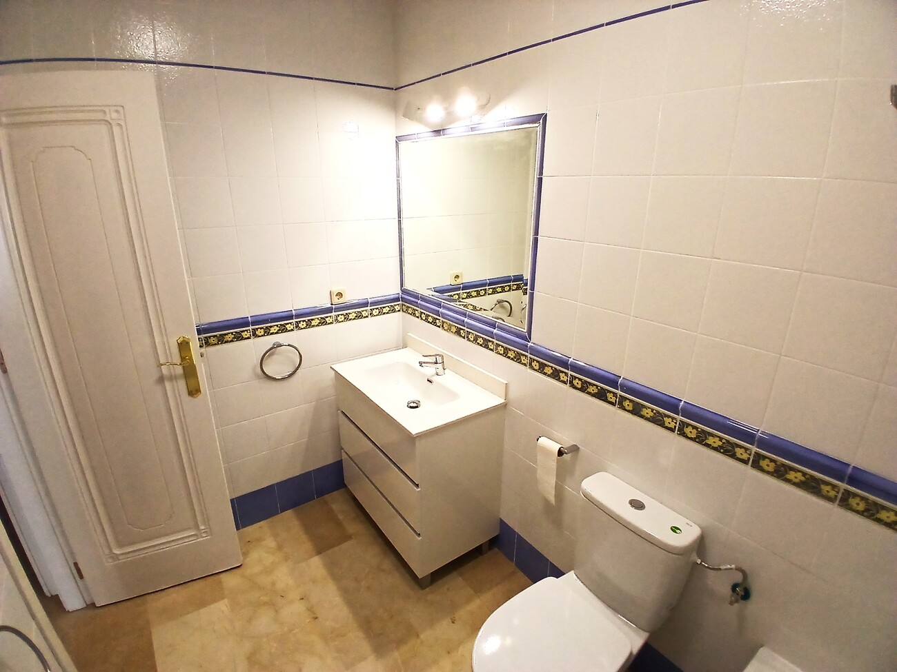 Bungalow for Sale in Villamartin, Alicante