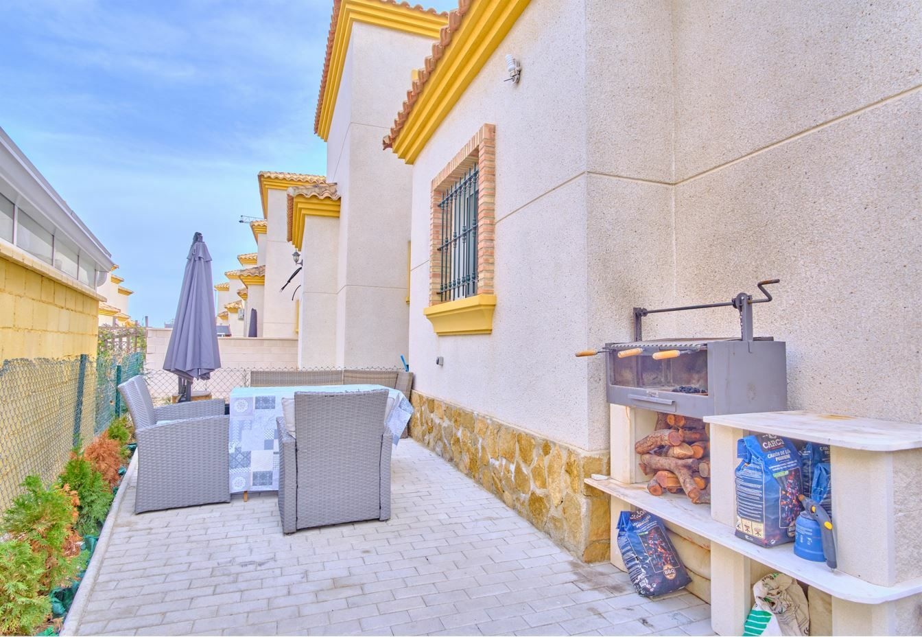 Villa for Sale in Los Montesinos, Alicante