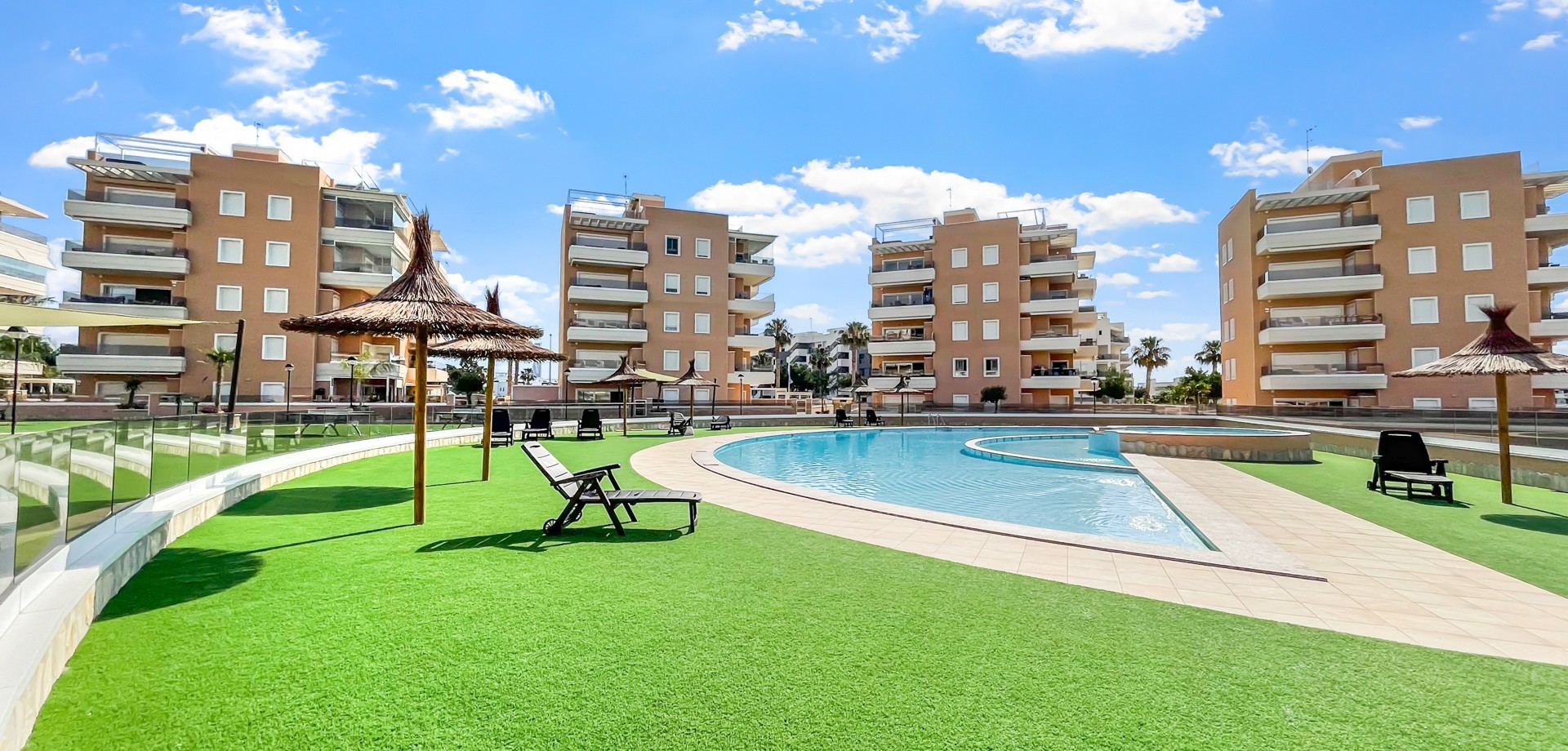 750064_xl Apartment for Sale in Guardamar del Segura, Alicante