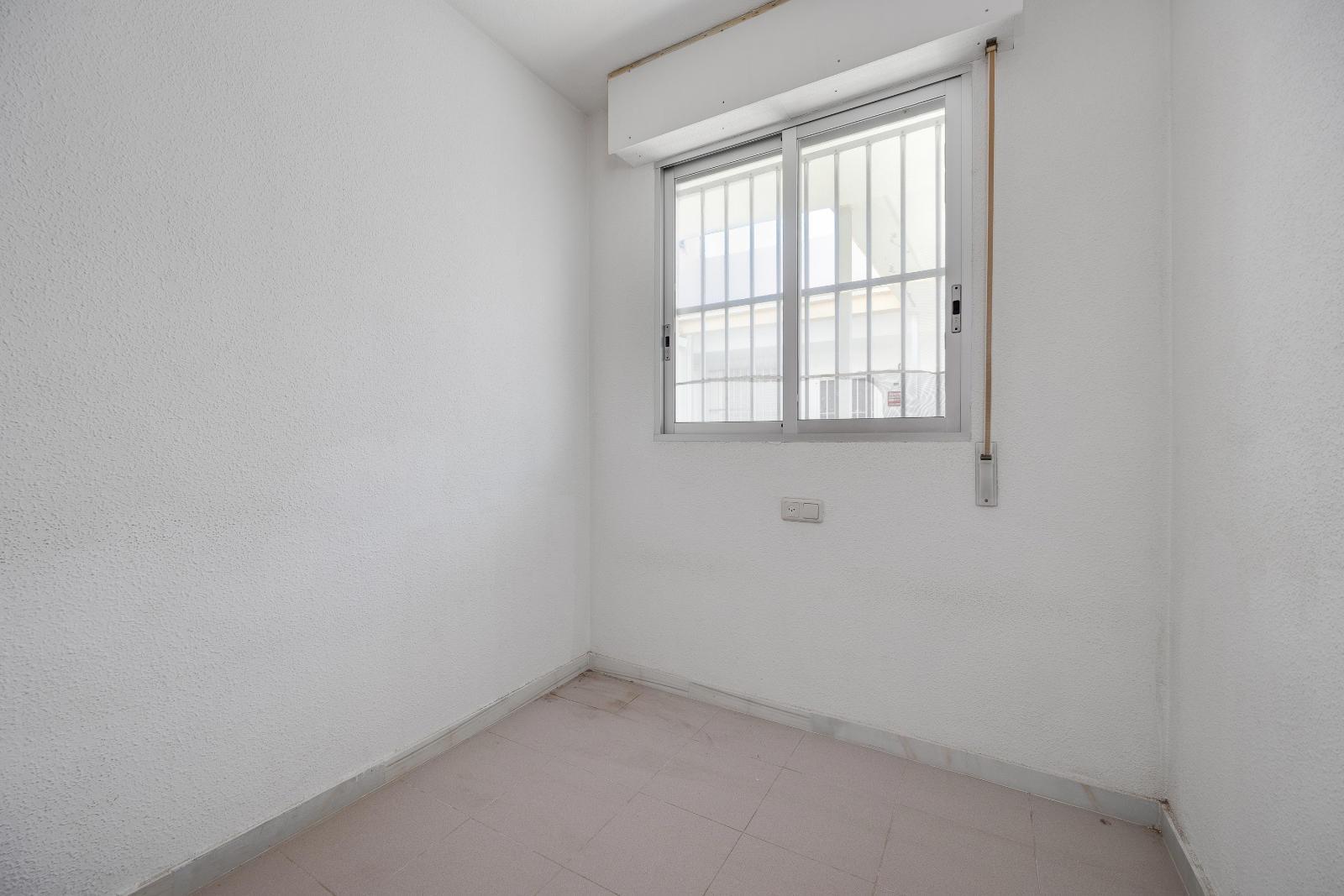 Apartment for Sale in Torrevieja, Alicante