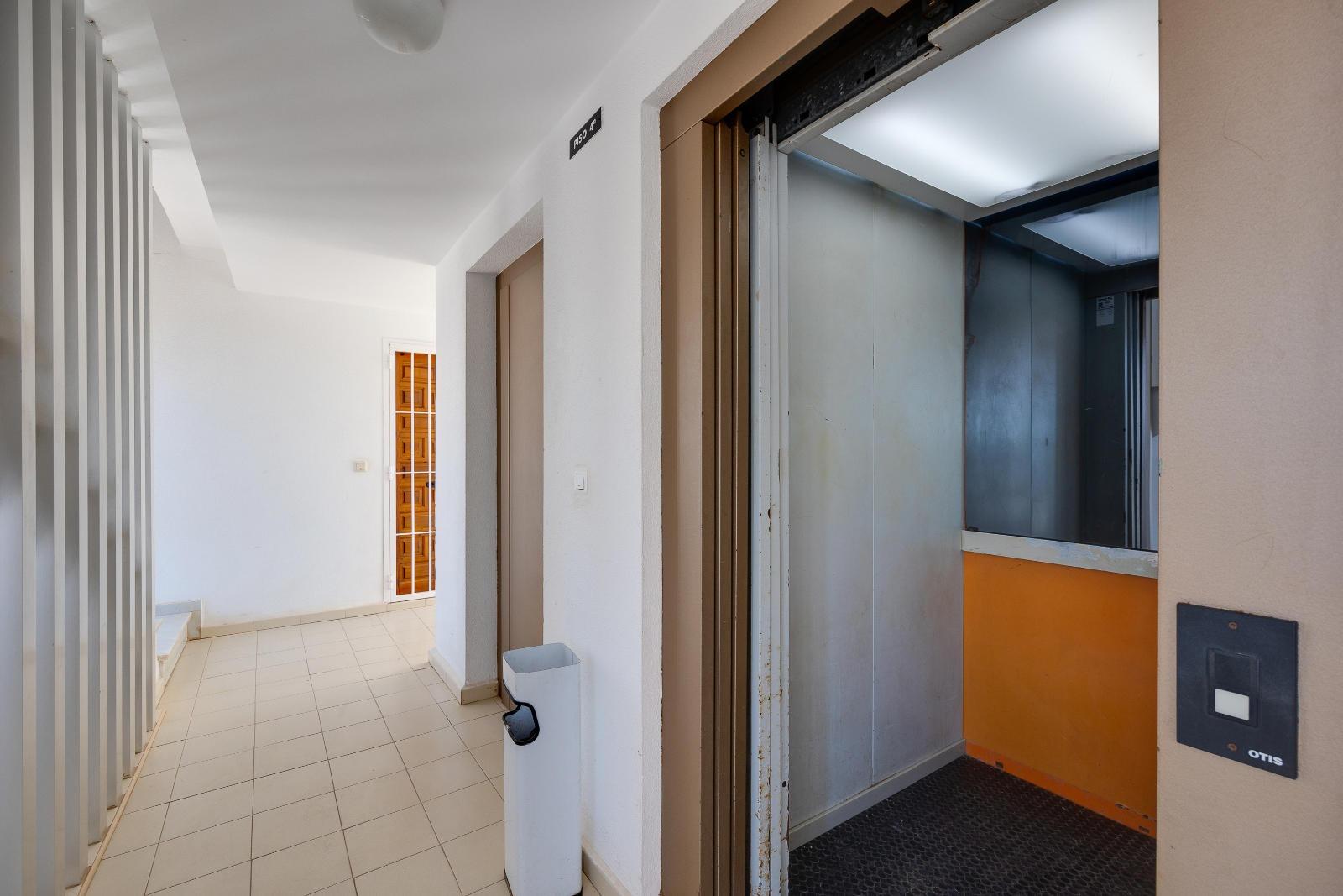 Apartment for Sale in Torrevieja, Alicante