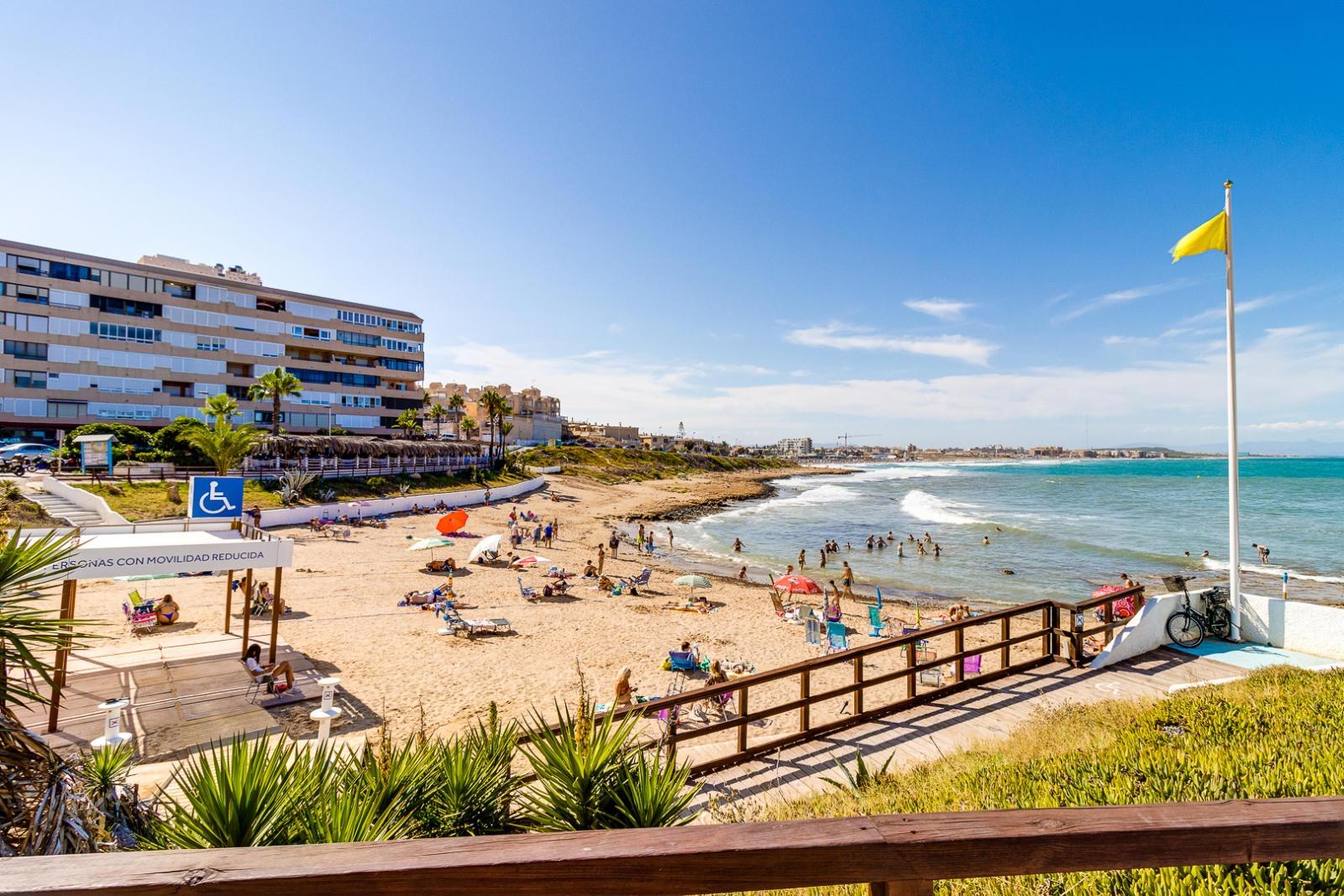 Apartment for Sale in Torrevieja, Alicante