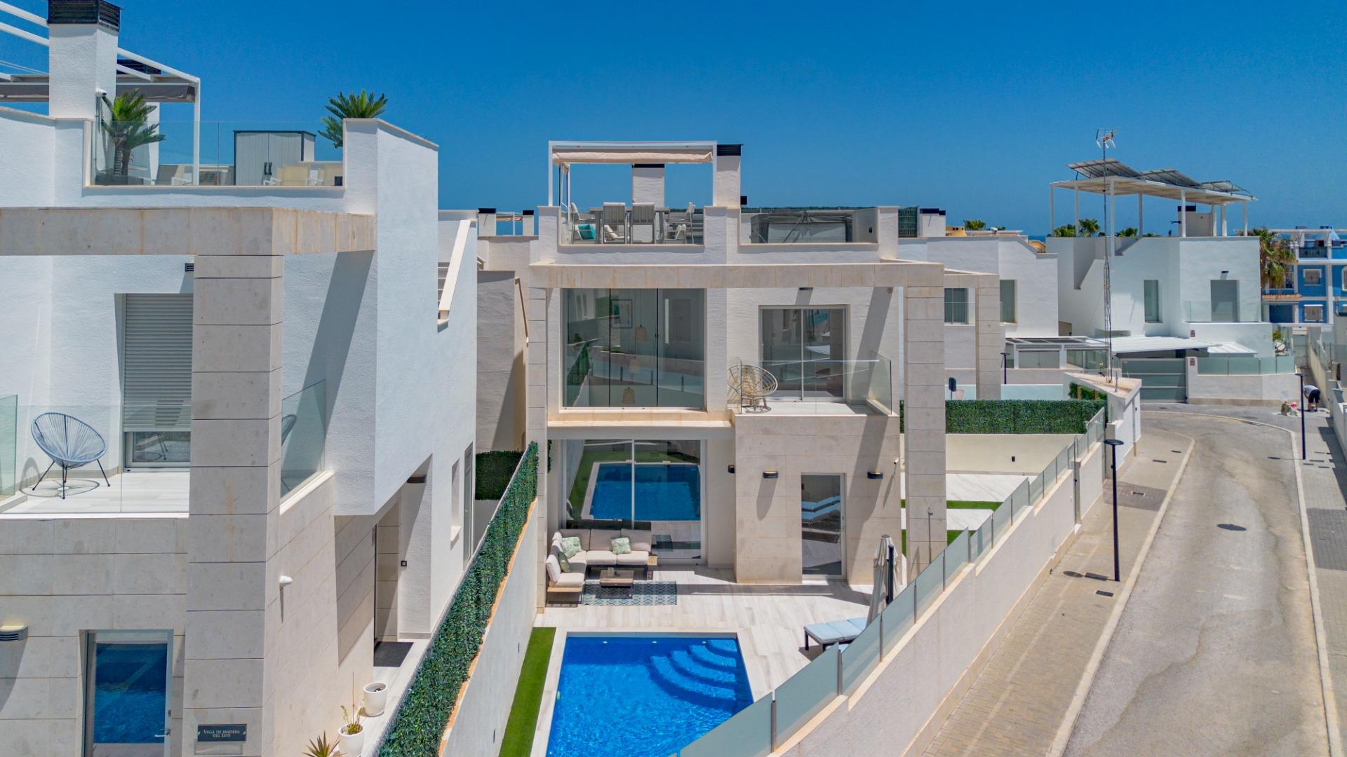 Villa for Sale in Orihuela Costa, Alicante
